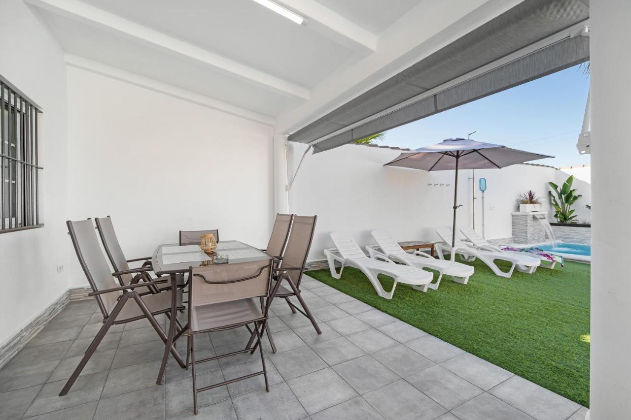 Retama Beach Chiclana de la Frontera Exterior photo
